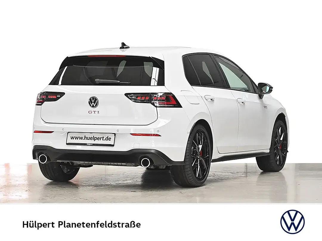 Volkswagen Golf - Thumbnail 3