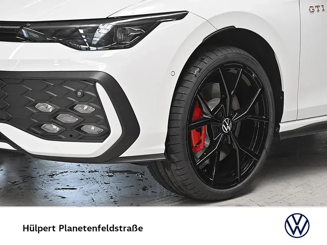 Volkswagen Golf - Thumbnail 6