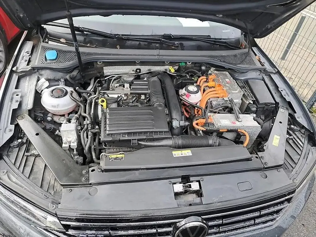 Volkswagen Passat Variant 1.4 TSI DSG GTE - foto 13