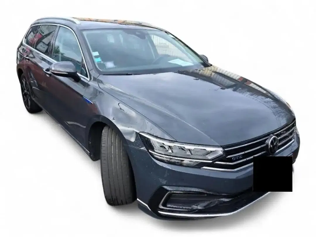 Volkswagen Passat Variant - Thumbnail 3