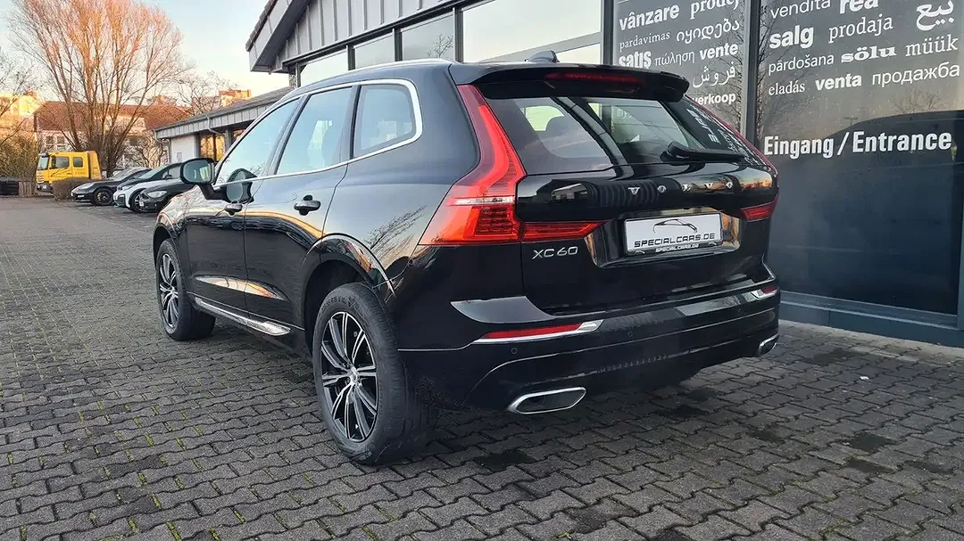 Volvo XC60 - Thumbnail 5