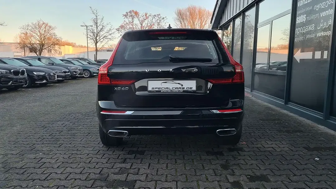 Volvo XC60 - Thumbnail 6