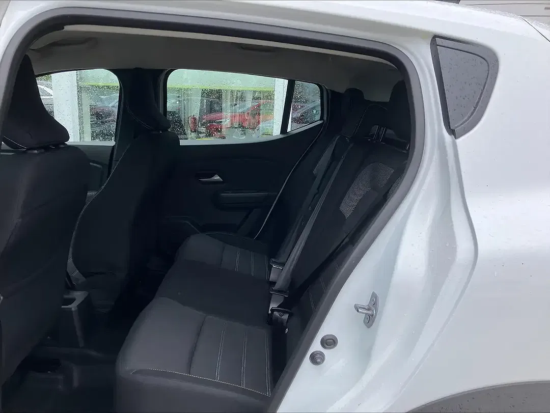Dacia Sandero - Thumbnail 13