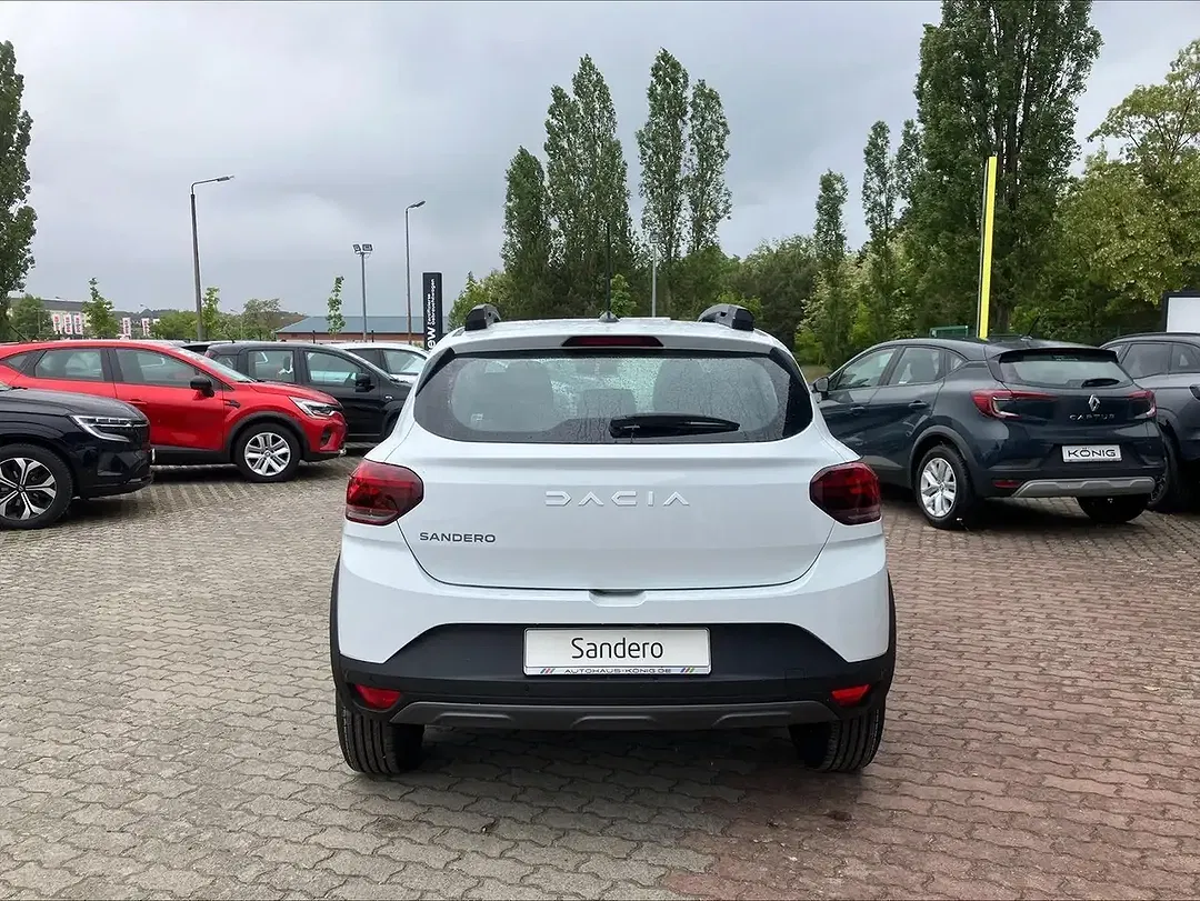 Dacia Sandero - Thumbnail 4