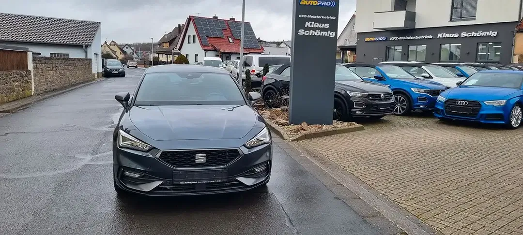 SEAT Leon - Thumbnail 8