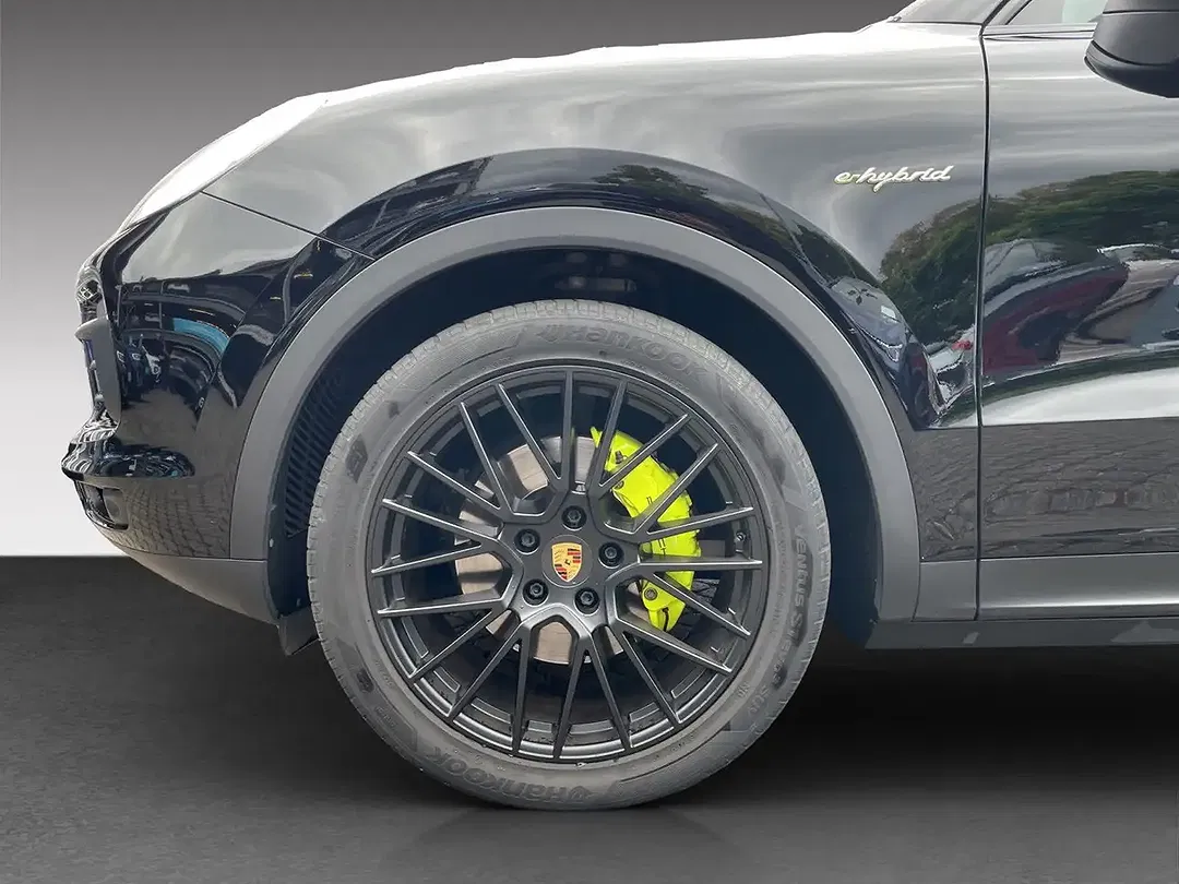 Porsche Cayenne - Thumbnail 7