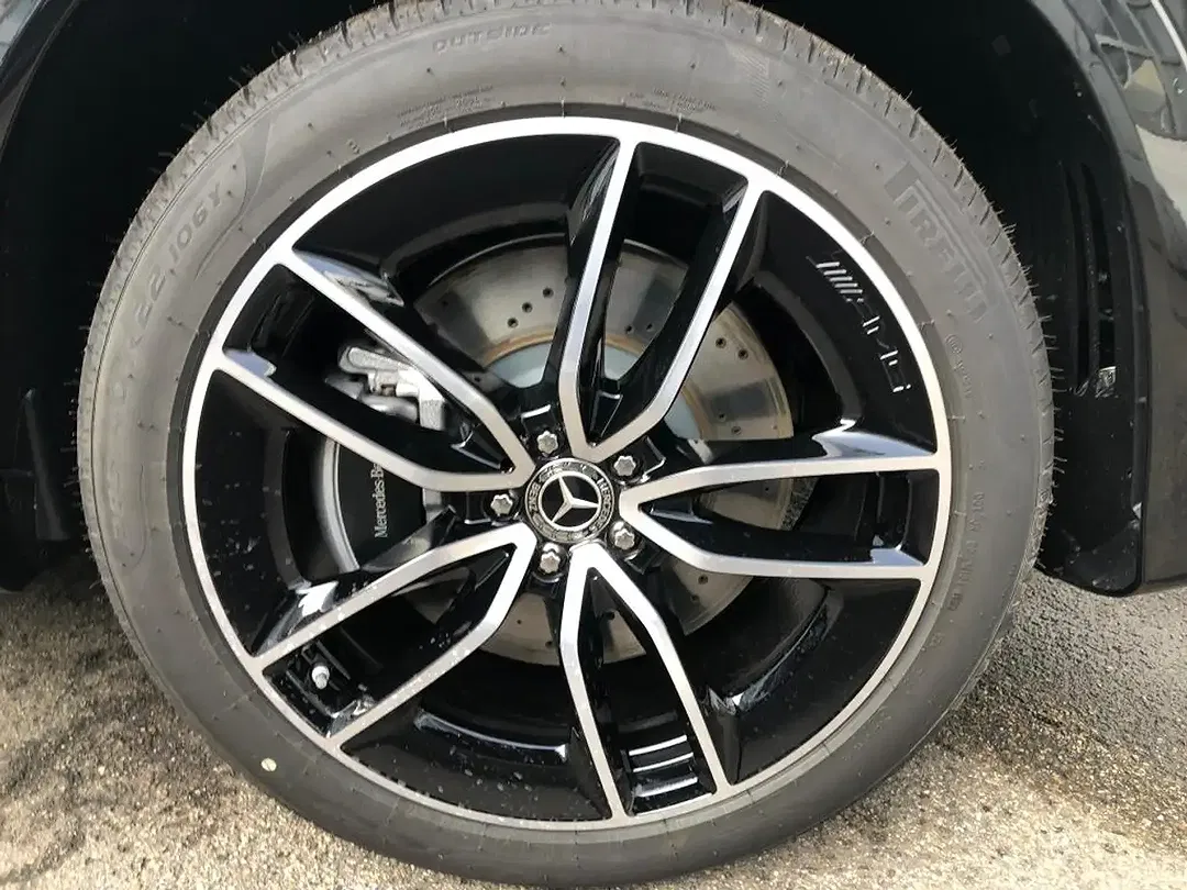 Mercedes-Benz GLE 400 - Thumbnail 6