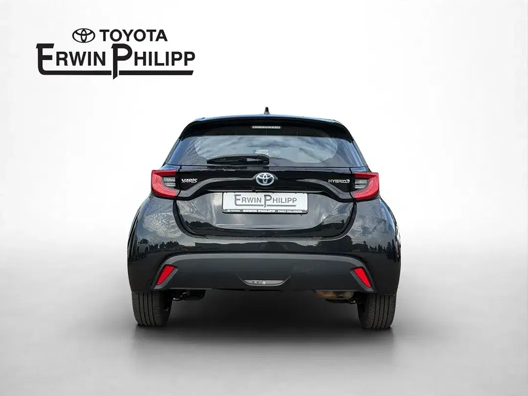 Toyota Yaris - Thumbnail 5