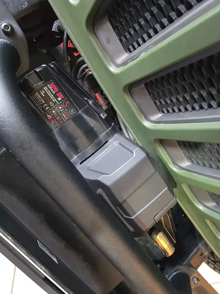 Jeep Wrangler - Thumbnail 12