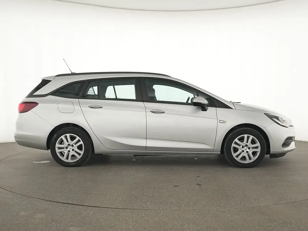 Opel Astra - Thumbnail 6