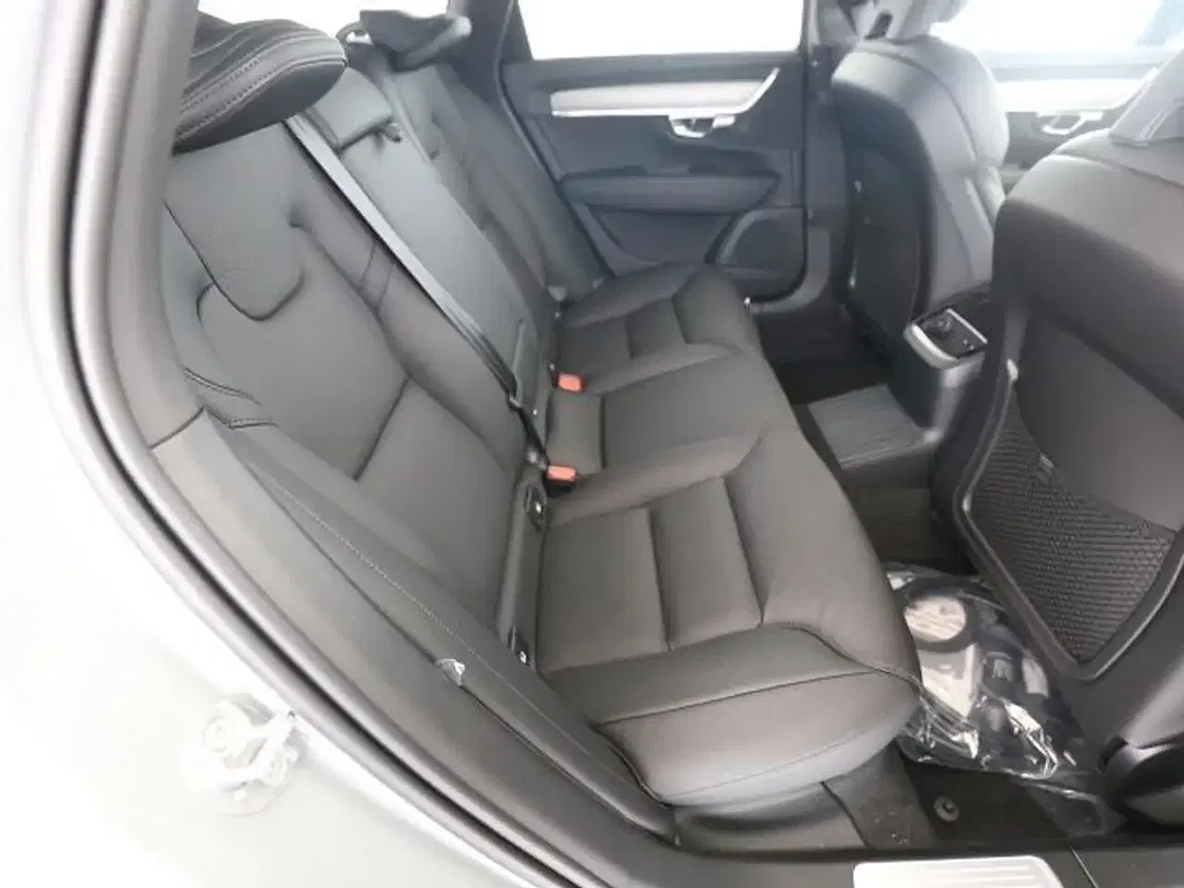 Volvo V90 - Thumbnail 7