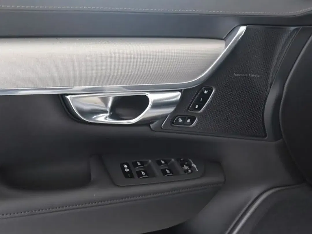 Volvo V90 - Thumbnail 9