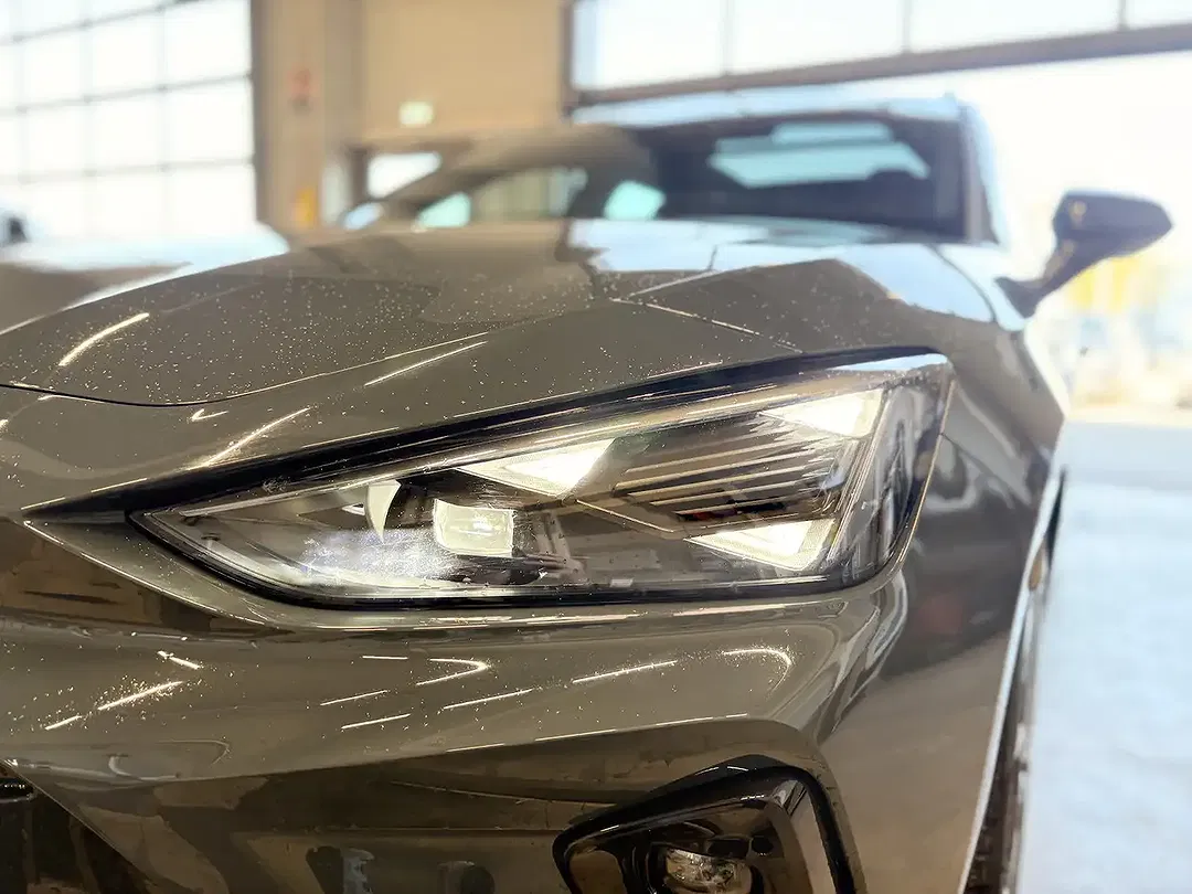 CUPRA Leon - Thumbnail 2