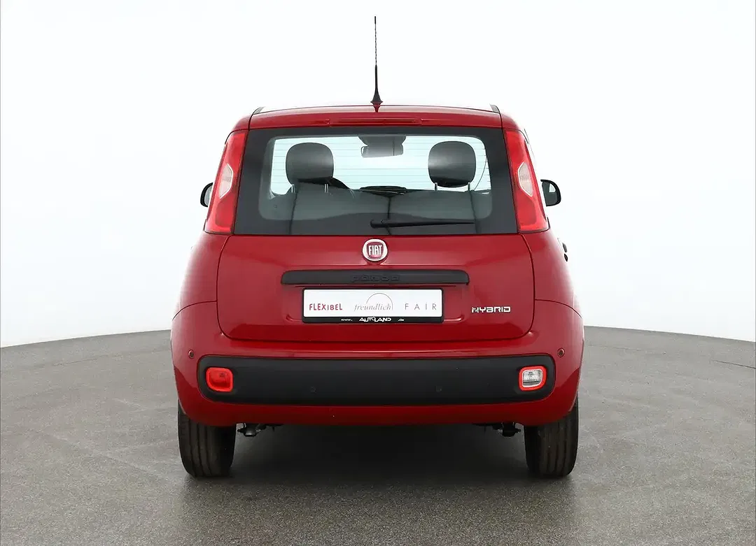 Fiat New Panda - Thumbnail 3