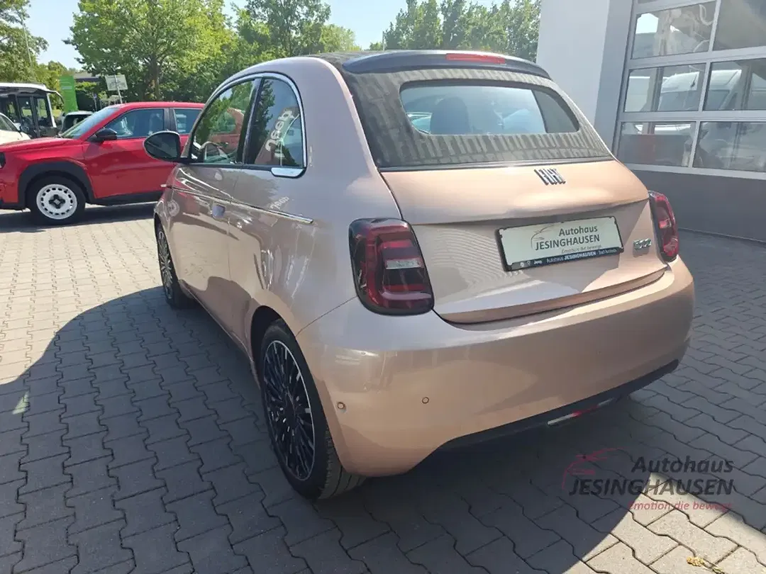 Fiat 500e - Thumbnail 14