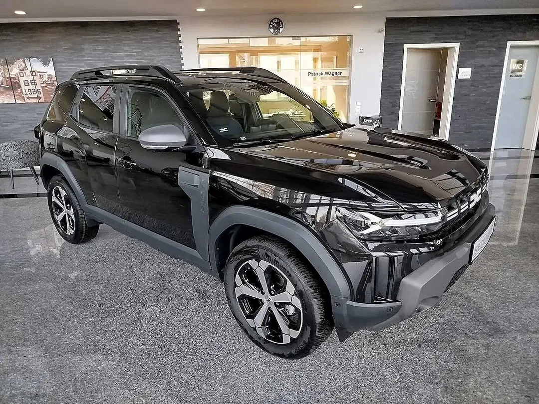 Dacia Duster - Thumbnail 3