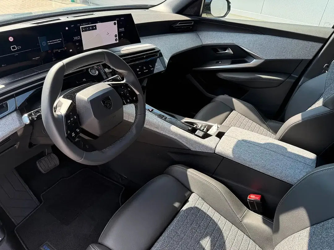 Peugeot 3008 - Thumbnail 12