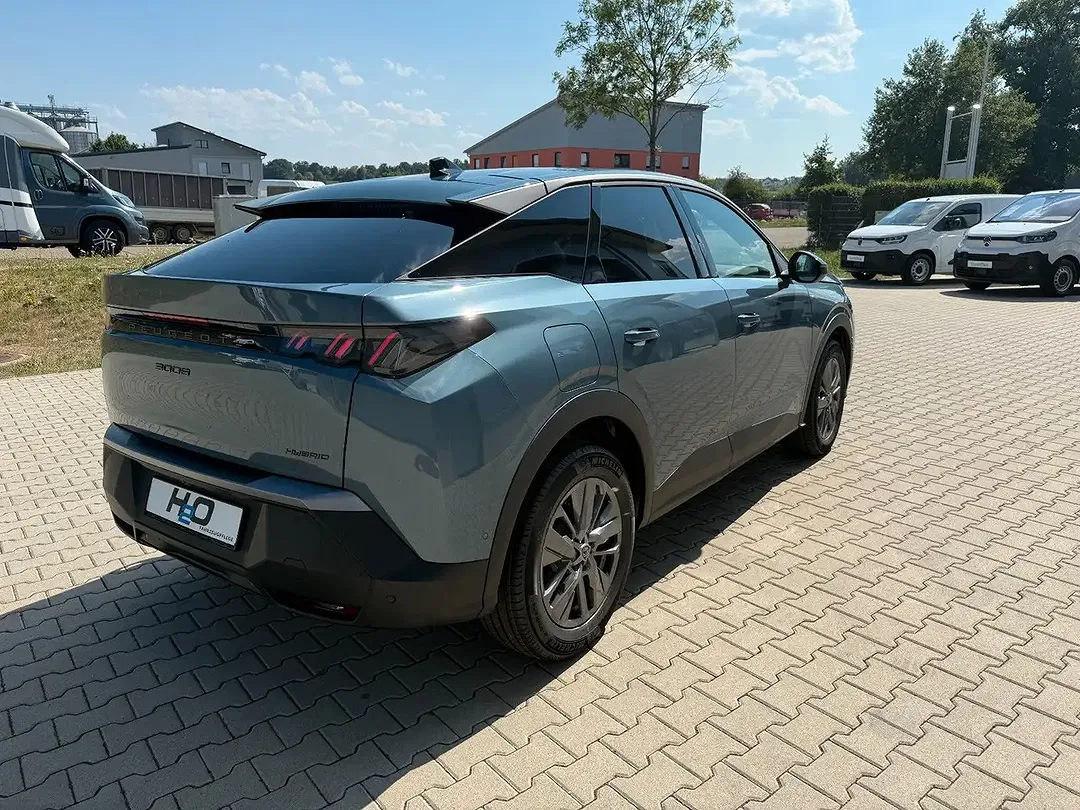 Peugeot 3008 - Thumbnail 5