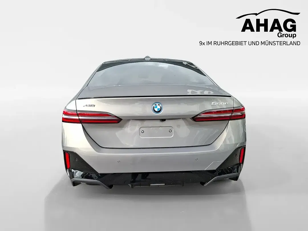 BMW 550 - Thumbnail 5