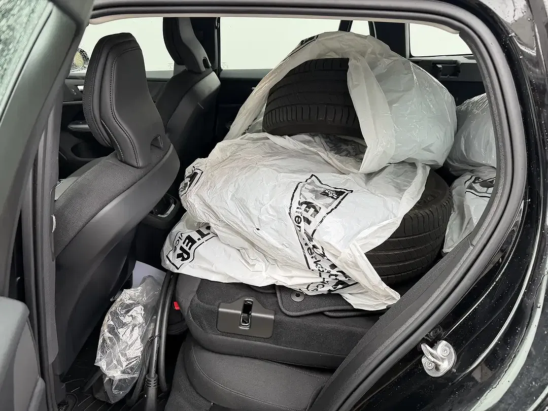 Volvo V60 - Thumbnail 5